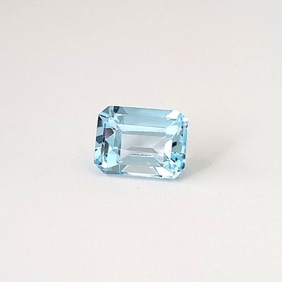 Naturel Sky Blue Topaz Octgon Shape 10X8 Mm 5 Pieces Lot. Top Quality Naturel Sky Blue Topaz 