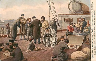 גלויה אחת 1910 מהגרים יהודים הנוסעים באנייה מהמבורג, גרמניה לאמריקה.