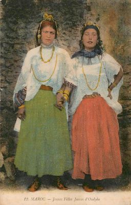 לוט 2 גלויות נשים יהודיות, מרוקו 1915.