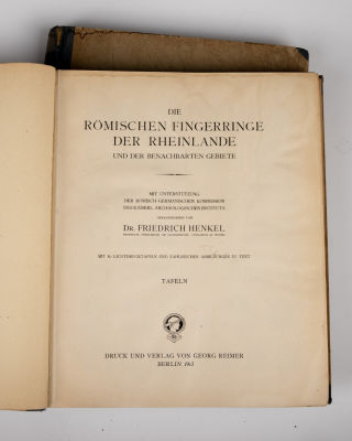 13. RARE SET OF TWO BOOKS DIE ROMISCHEN FINGERRINGE DER RHINELANDE UND DER BENACHBARTEN GEBIETE 