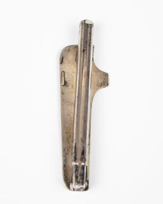 17. A STERLING SILVER MEZUZAH CASE BY DAVID HEINZ GUMBEL (1906 - 1992). Modernist in form. 
