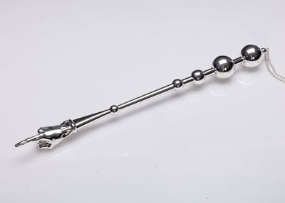 A MONUMENTAL STERLING SILVER TORAH POINTER. Portugal, modern. Spherical form allowing proper 