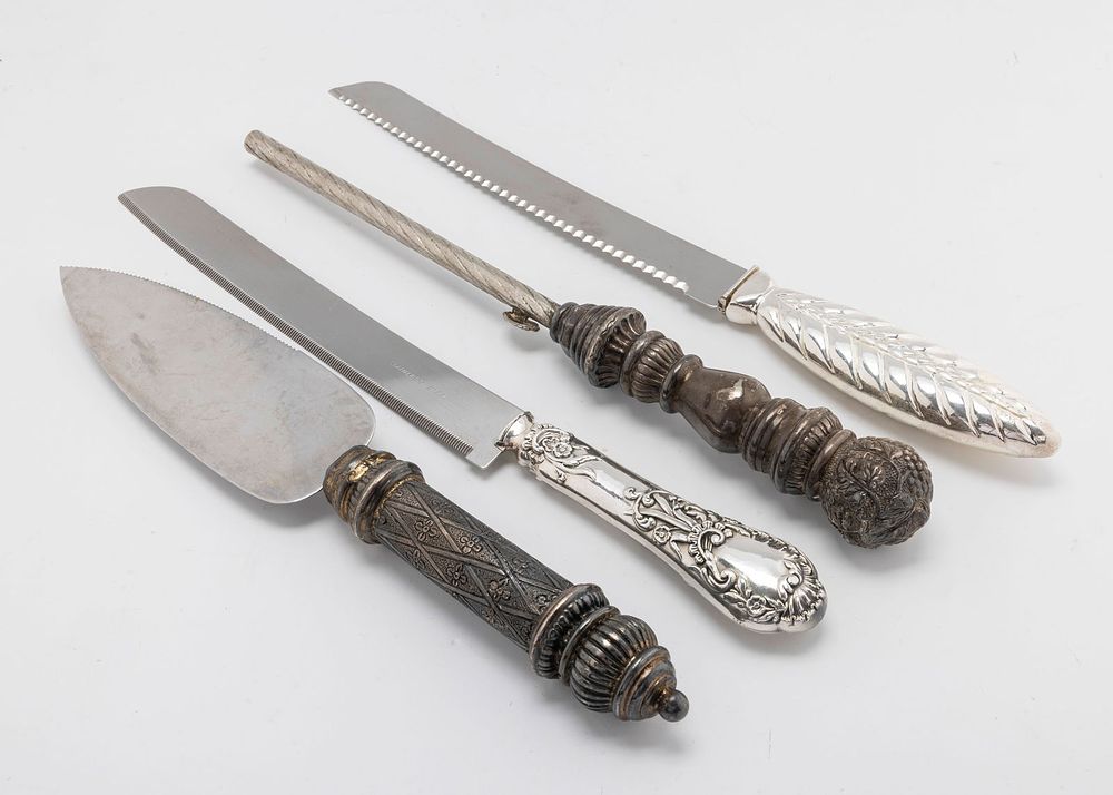 TWO STERLING HANDLE CHALLAH KNIFES, A CAKE SERVER AND A LIGHTER. Modern. Consisting of stainless 