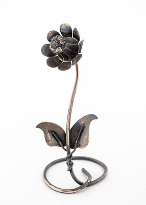 A STERLING SILVER SPICE CONTAINER. Israel, c. 1990. In German style. Shaped like a blooming 