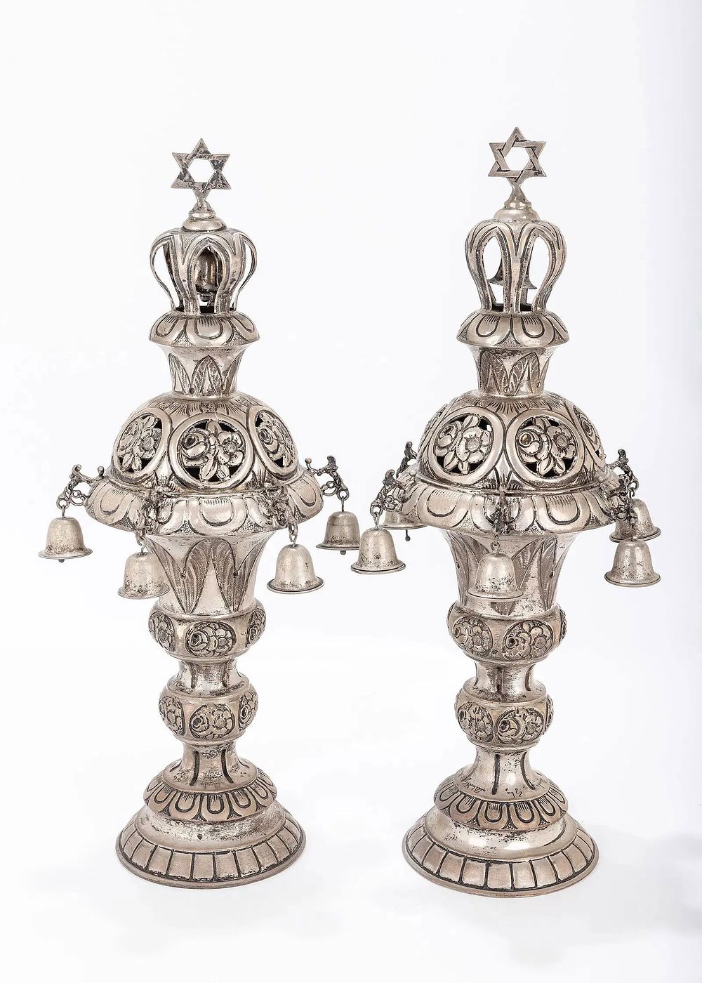 A PAIR OF SILVER TORAH FINIALS. Vienna, c. 1900. A PAIR OF SILVER TORAH FINIALS. Vienna, c. 