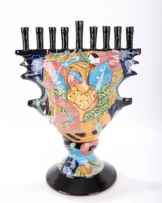A LARGE CERAMIC HANUKKAH MENORAH BY ROBERT LIPNICK. New York, 1990. Hand painted and glazed. 