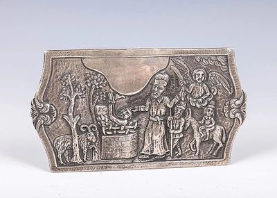 A SILVER BELT BUCKLE FOR YOM KIPPUR. In Polish style. With the scene from the Binding of Isaac. 