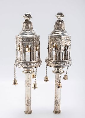 A LARGE AND HEAVY PAIR OF STERLING SILVER TORAH FINIALS BY MICHAEL STRAUSS. In the style of 