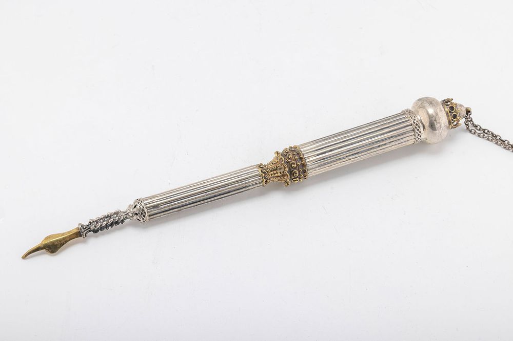 A STERLING SILVER AND BRASS TORAH POINTER. Israel, modern. Israel, c. 1990. In traditional 