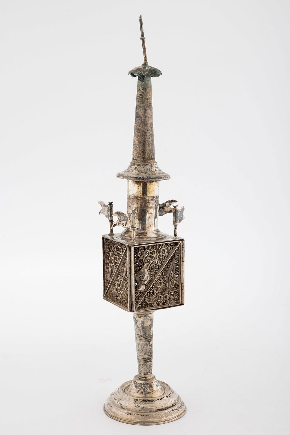 A LARGE SILVER FILIGREE SPICE TOWER. Berlin, c. 1880. On round base with square spice section 