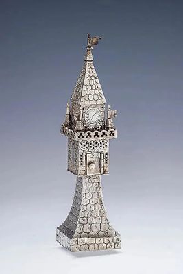 A LARGE ANTIQUE SILVER SPICE TOWER BY GEBRUDER GUTGESELL C. 1880. Germany, c.1880. Hand chased. 