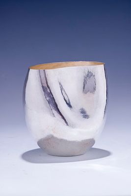 A HAND WROUGHT STERLING SILVER WASHING CUP BY YONATAN SHALOM. Gush Etzion, modern. Hand wrought 