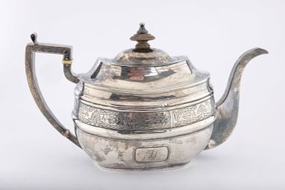 A GEORGIAN SILVER TEAPOT BY NAPHTALI HART & DUNCAN URQUHART LONDON 1789. Traditional form. Some 