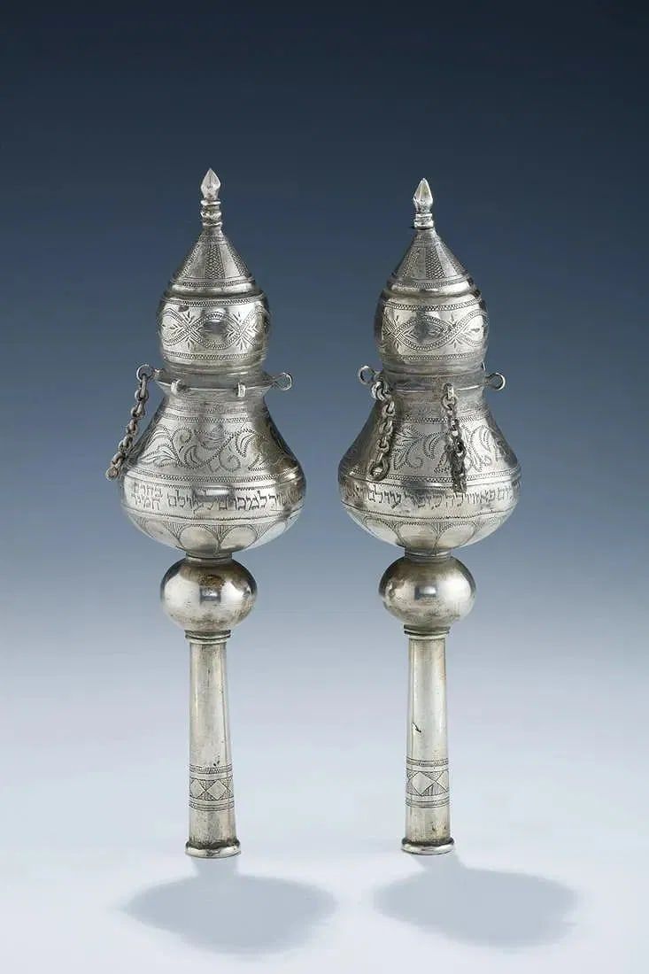 A PAIR OF RARE SILVER TORAH FINIALS FROM SAFED. Safed, c.1890. On thin stems in Ottoman shape. 