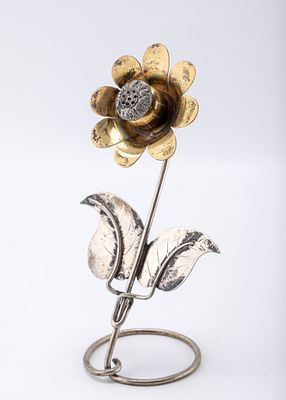 A SILVER SPICE CONTAINER. Probably American, 20th century. Made sterling silver. In the shape of 