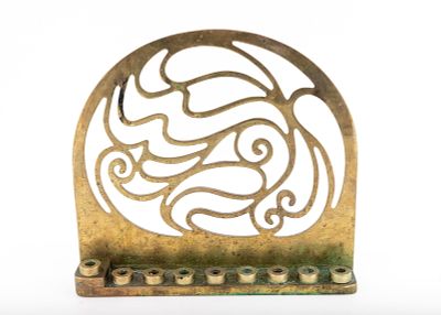 A BRASS HANUKKAH LAMP BY SANDRA KRAVITZ. American, c. 2000. With brass blackplate and 9 cadle 