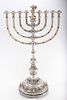 A MAGNIFICENT STERLING SILVER MENORAH BY SWED MASTER SILVERSMITHS. Crafted from Rhodium plated תמונה - 2