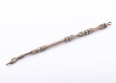A STERLING SILVER TORAH POINTER. Probably Israel, c. 1960. Cast. Classic form. Engraved with 