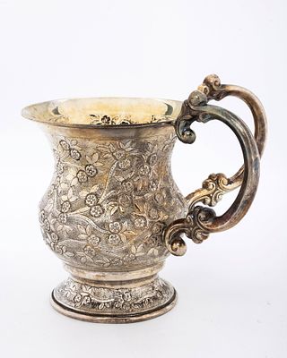 A LARGE STERLING SILVER WASHING CUP. Probably Israel, modern. Exceptionally well made. Chased 