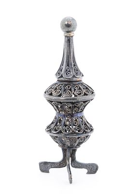 A STERLING SILVER SPICE TOWER. Israel, c. 1990. Filigree in form. On four feet with a baluster 