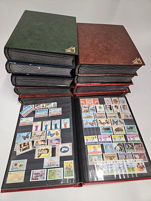 A LARGE MINT WORLD STAMP COLLECTION: VARIOUS TOPICS. A large 10 album collection with each book 