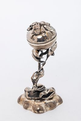 A SILVER SPICE TOWER. Continental, 20th century. Pomander form in art, noveau style. With a 