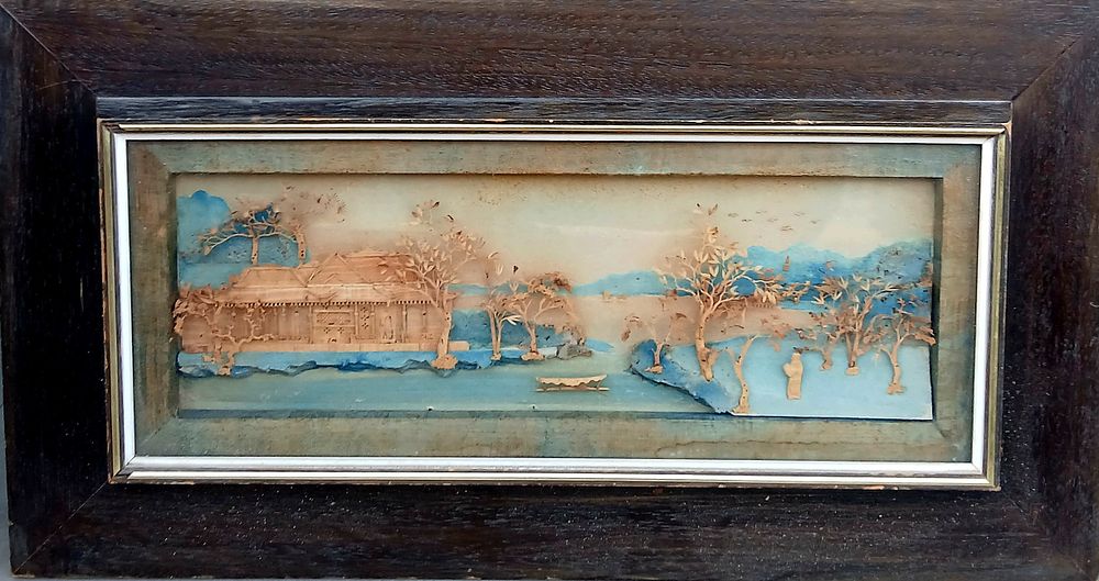 תמונה אומנות עממית סינית פיסול שעם
עבודת יד מידות 20X50 סמ