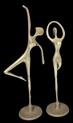 2 פסלים רקדנים עשוים פליז גובה 29 סמ