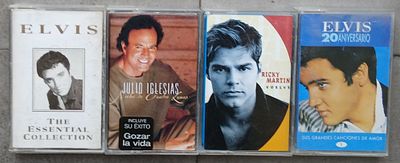 לוט 4 קלטות טייפ