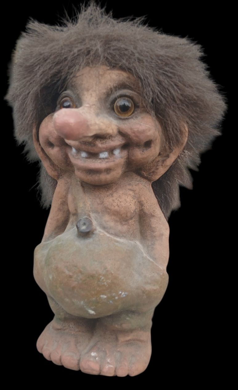 בובת טרול תוצרת נורבגיה חתום גובה 15 סמ