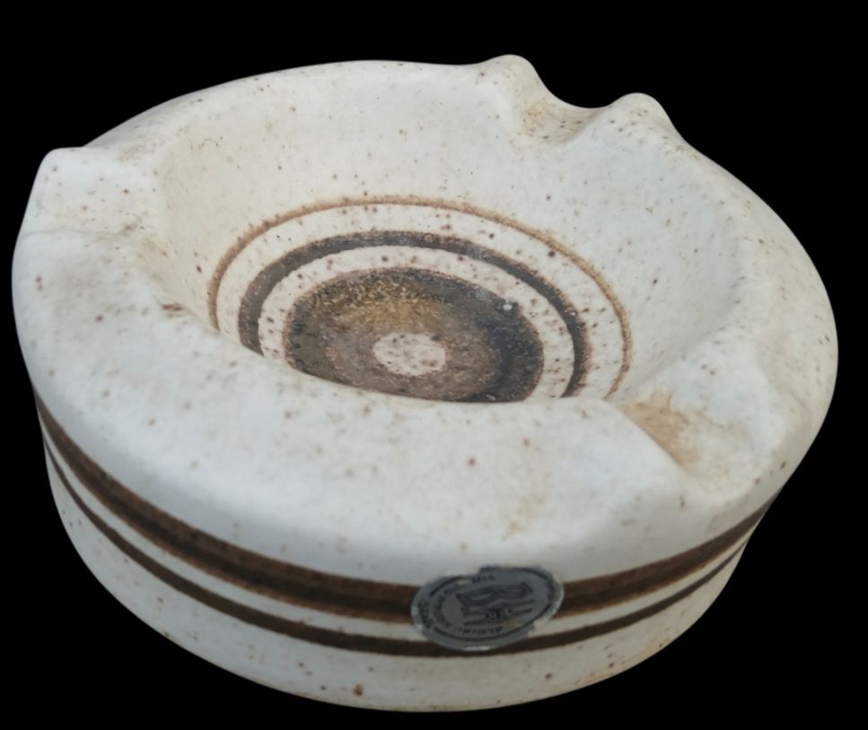 מאפרה קרמיקה ישראלית תוצרת ברוח חיל מצב מושלם