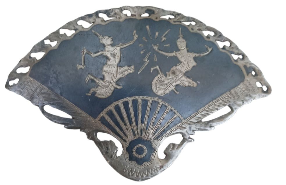 סיכה כסף סטרלינג חתום מידות 3.5X5.5 סמ 
משקל 9.7 סמ