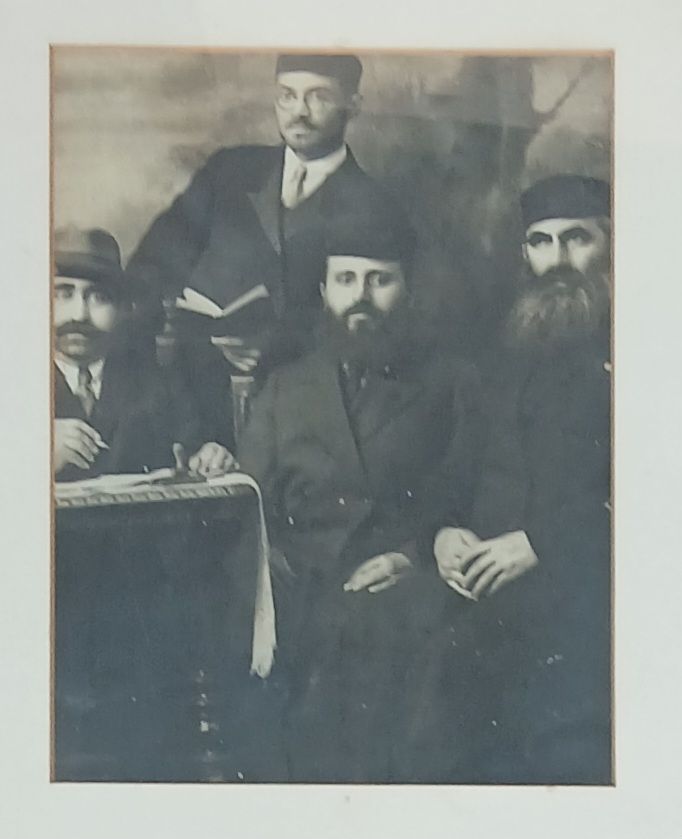 צילום עתיק יהדות בוכרה מידות 17X23 סמ ממוסגר