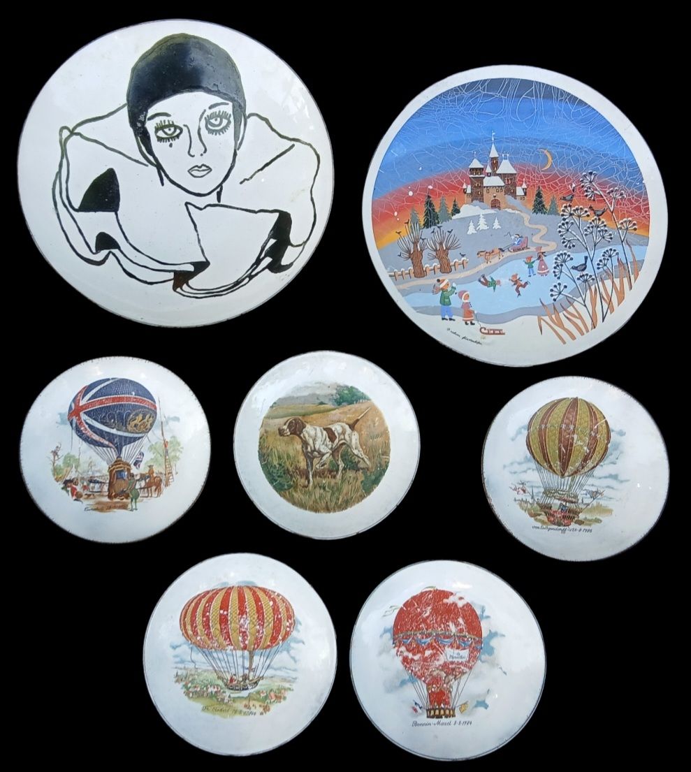 לוט קעריות ארופאיות ישנות אמייל על נחושת 
קוטר הקעריות הגדולות 15.5 סמ 
קוטר הקעריות הקטנות 9.5 סמ