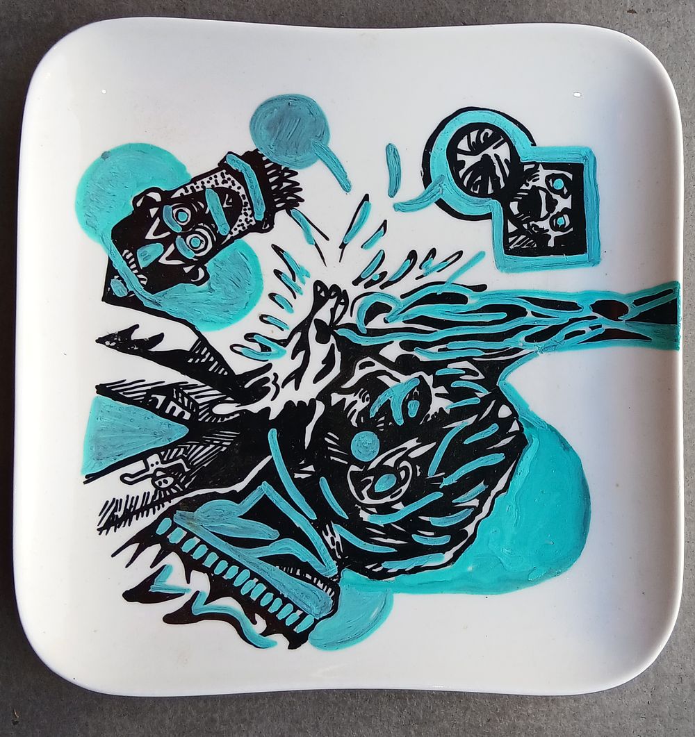 ציור אקריליק על צלחת מידות 17X17 סמ . ZIVINK אמן גרפיטי (1988), צייר ומאייר. 
בוגר מכללת מוסררה 