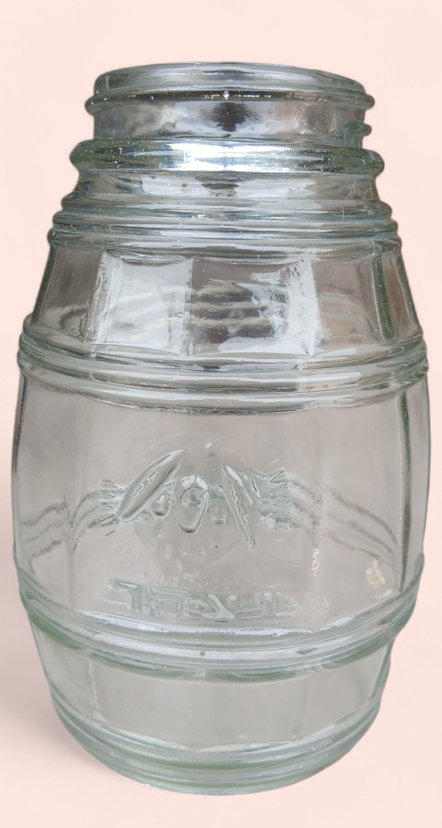 קופסא זכוכית יצהר שנות ה 50-60 גובה 17 סמ