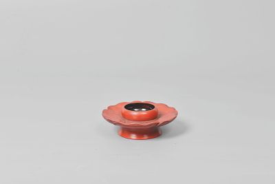 Bowl stand. 清, 花口盞托 Dimensions: 11.4 x 4 cm
