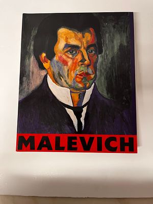 MALEVICH קזימיר מלביץ' , ספר האומנות של קזימיר מלביץ' 1878-1935 
כריכה רכה , מצב כללי טוב-טוב מאוד