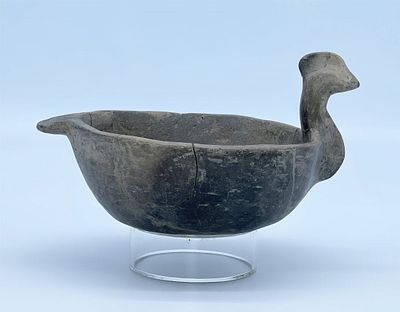 Native American Mississippian Pottery Bowl, Bird Effigy. Native American Mississippian Culture