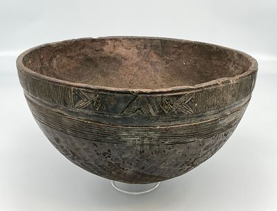 Large Antique African Hand-Carved Wood Bowl. Large Rare Antique African Tribal Hand-Carved Wood