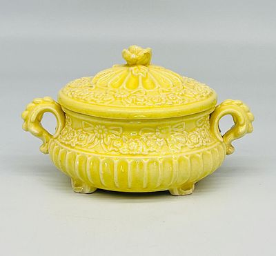 Antique Japanese Morimura Bros (Old Noritake) Porcelain Dish and Lid. Antique Japanese Noritake