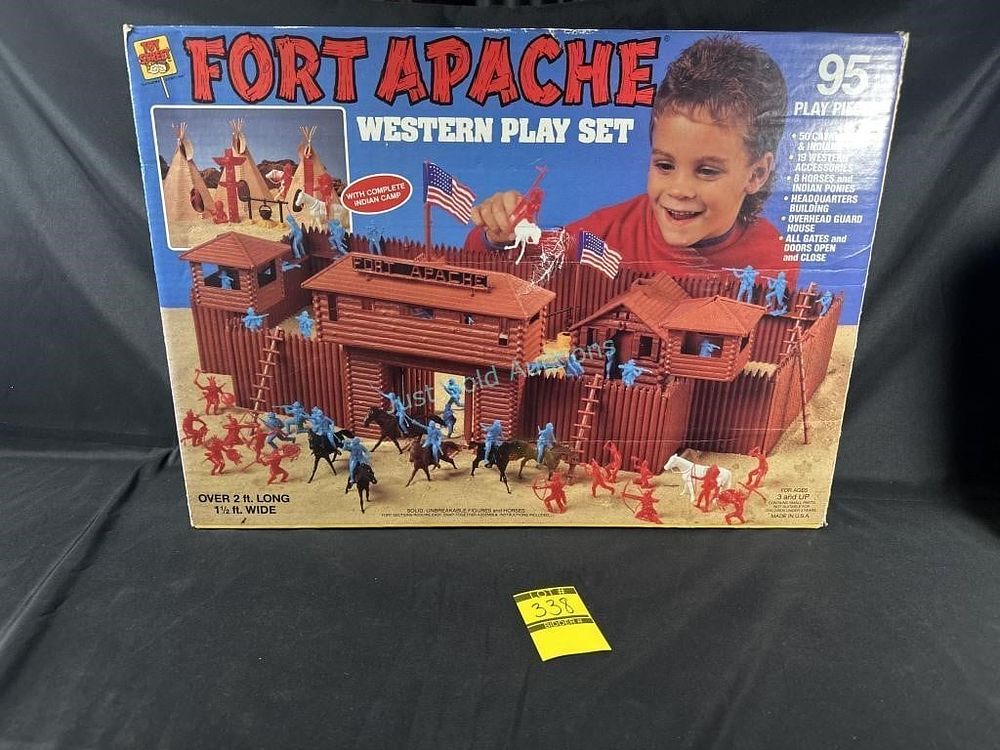 Lot 338: Fort Apache Western Playset