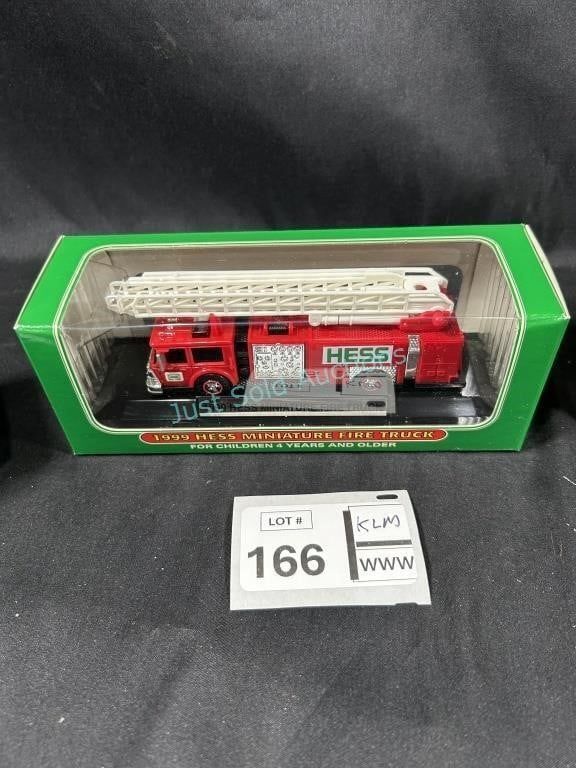 Lot 166: 1999 Hess Miniture NOS