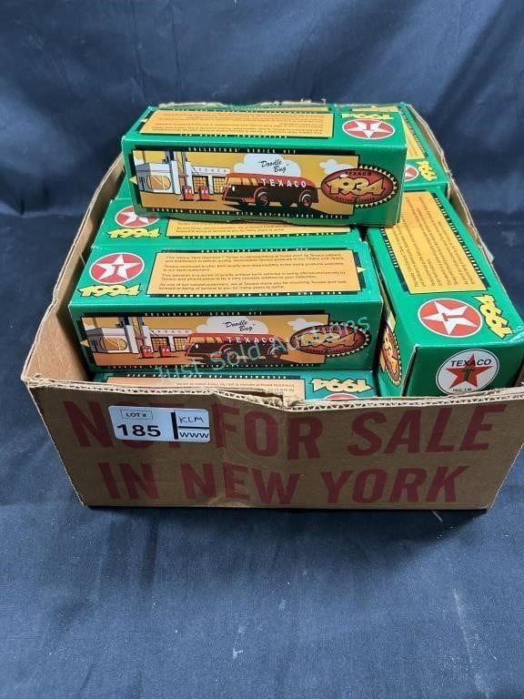 Lot 185: 16 Texaco 1934 Doodle Bug Truck