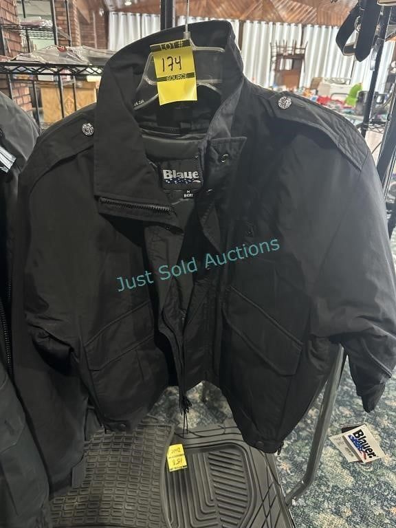 Lot 174: NWT Blauer Cruiser Jacket 9810Z