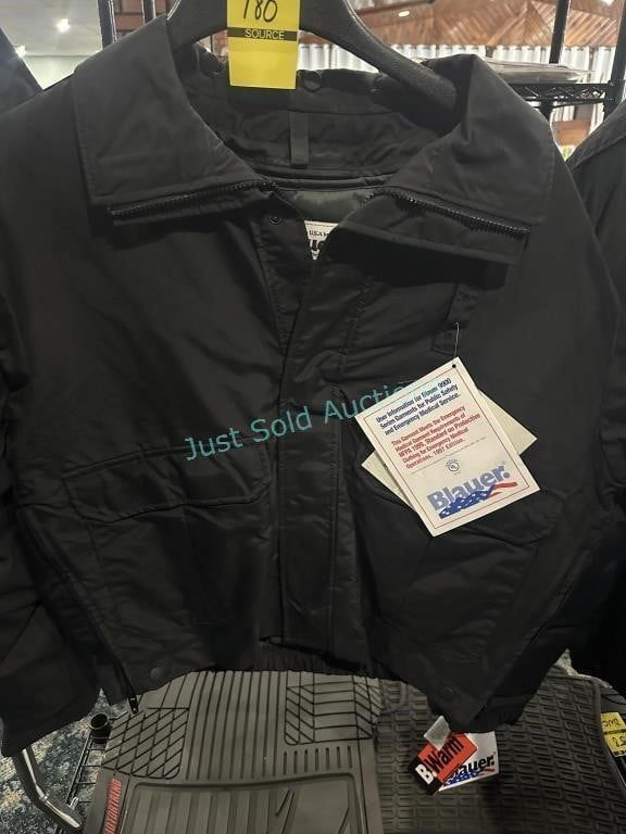 Lot 180: NWT Blauer Jacket