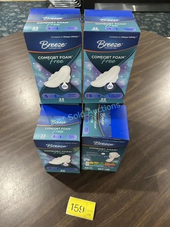 Lot 159: Lot of 6 Breeze Feminine Care