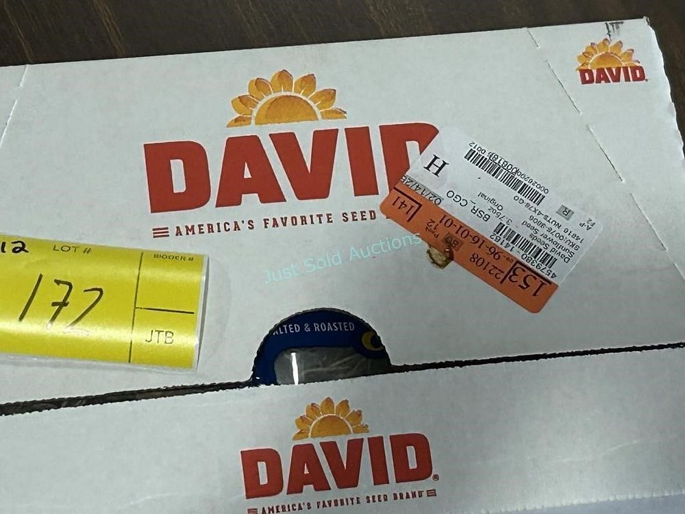 Lot 172: David Original Jumbo Sunflower Seeds 3.75oz