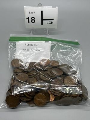 1 LB Wheat Pennies. Unsearched Scooped and weighed out of 5 Gallon Bucket