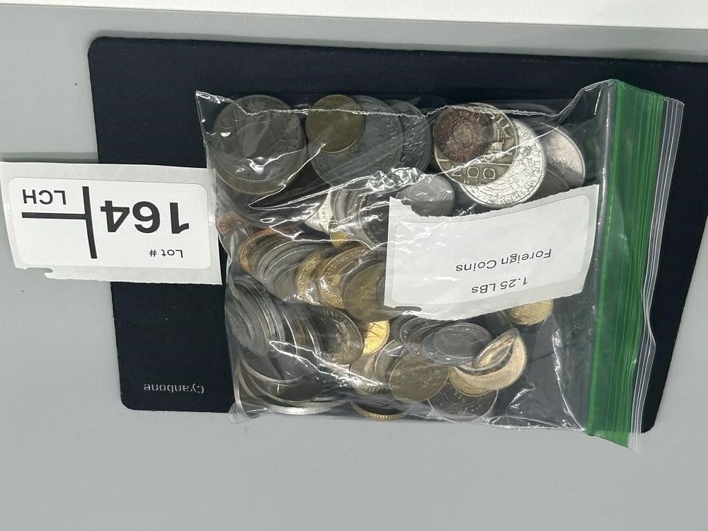 Lot 164: 1.25 LBS Foreign Coin Lot